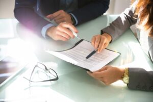 Inheritance Disputes in Dubai: When Should You Hire a Lawyer?