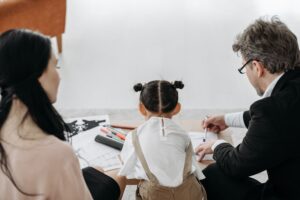 When Should You Consult an Expert Child Support Lawyer in Abu Dhabi?