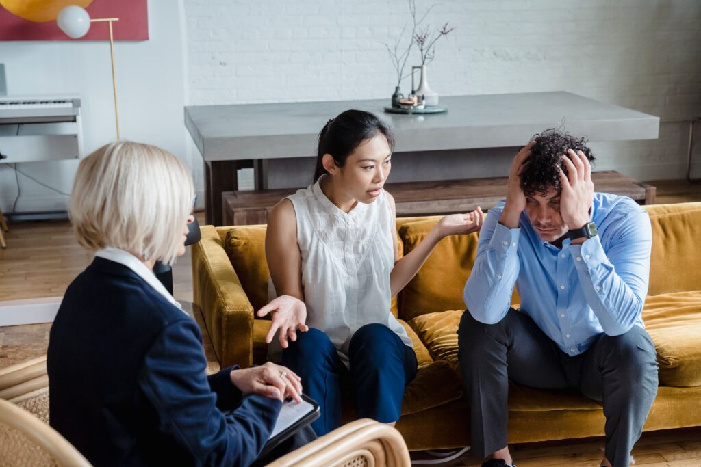 What to Look for When Choosing a Top Divorce Law Firm in Abu Dhabi